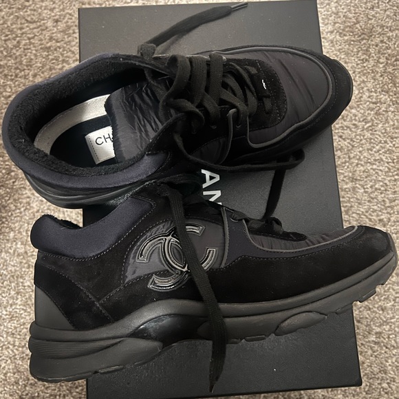 Chanel sneakers - Picture 2 of 7